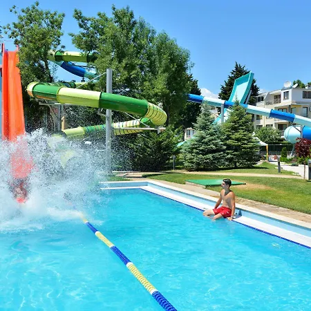Sol Palace Resort
