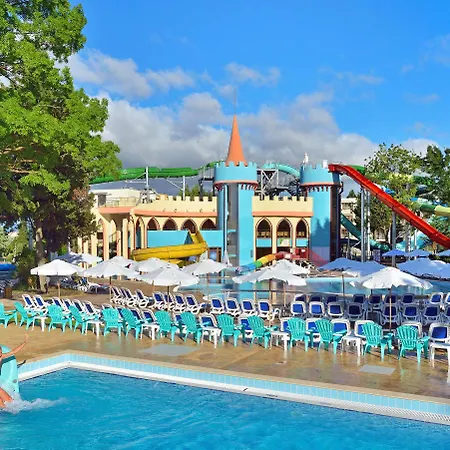 Sol Palace Resort