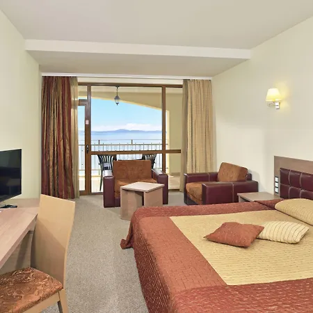 Üdülőközpont Sol Palace 5*