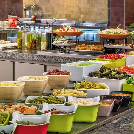 Sol By Melia Palace אתר נופש 5*