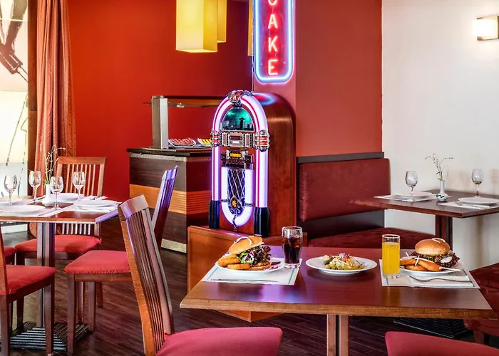 度假村 Sol Palace